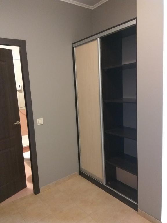 S&M Apartments - Zarichna Kijev Kültér fotó