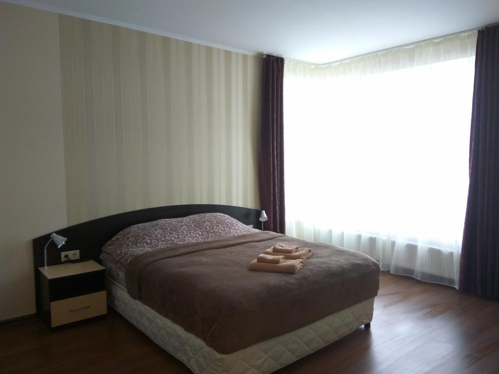 S&M Apartments - Zarichna Kijev Kültér fotó