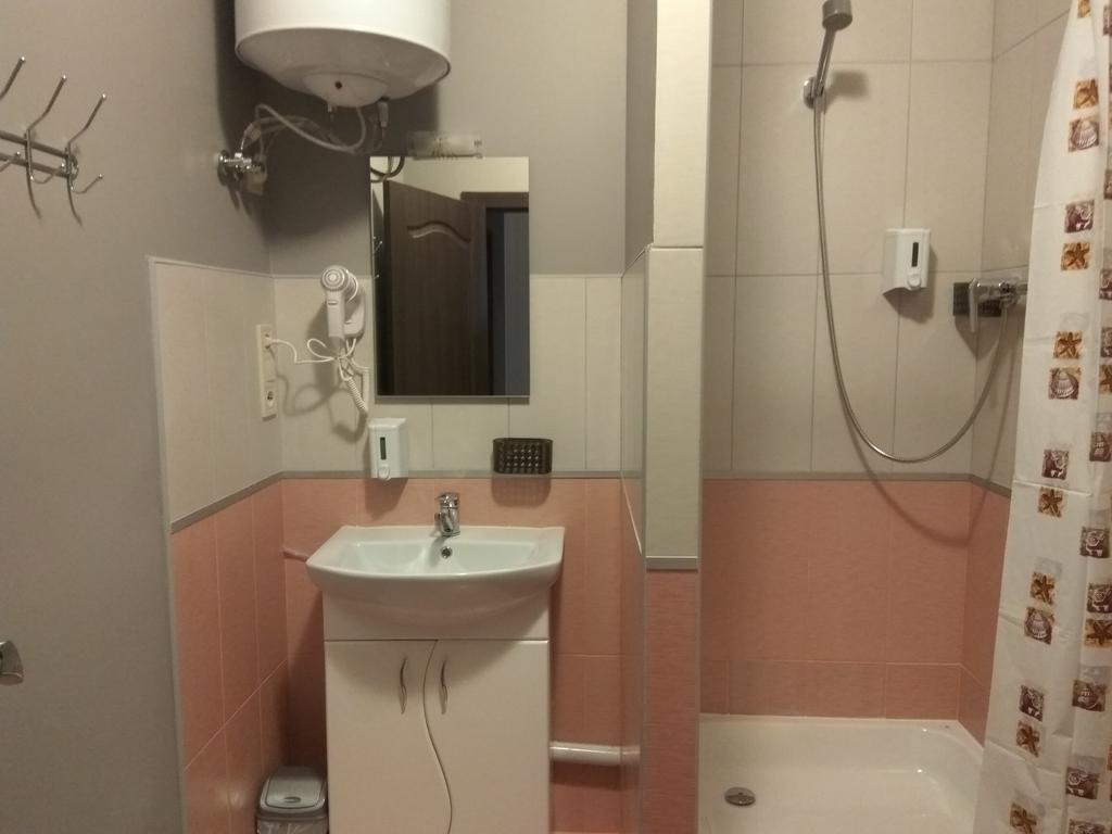 S&M Apartments - Zarichna Kijev Kültér fotó